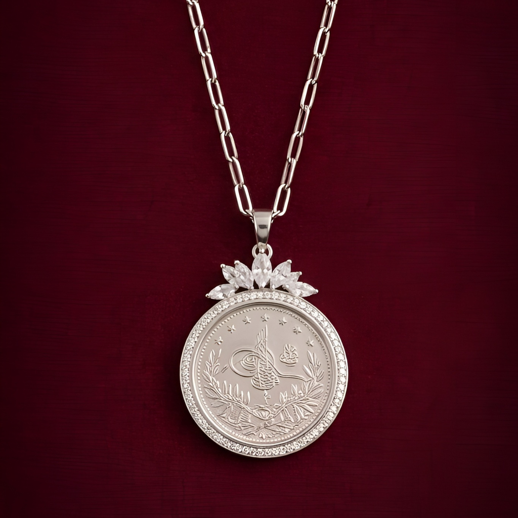 Mkhamas Necklace